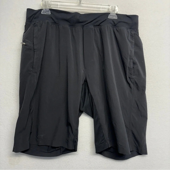 Lululemon Men's Shorts Black 36? FLAWS - Picture 1 of 10